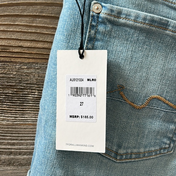 NWT 7 For All Mankind Mid Roll Jean Shorts Light Wash Size 27 - Picture 5 of 14